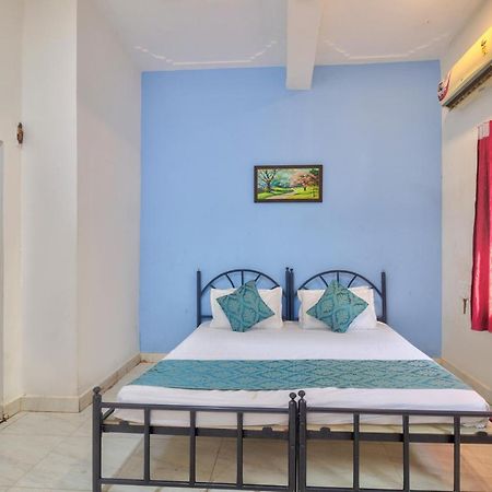 Hotel Walking 2 beach Calangute Buitenkant foto