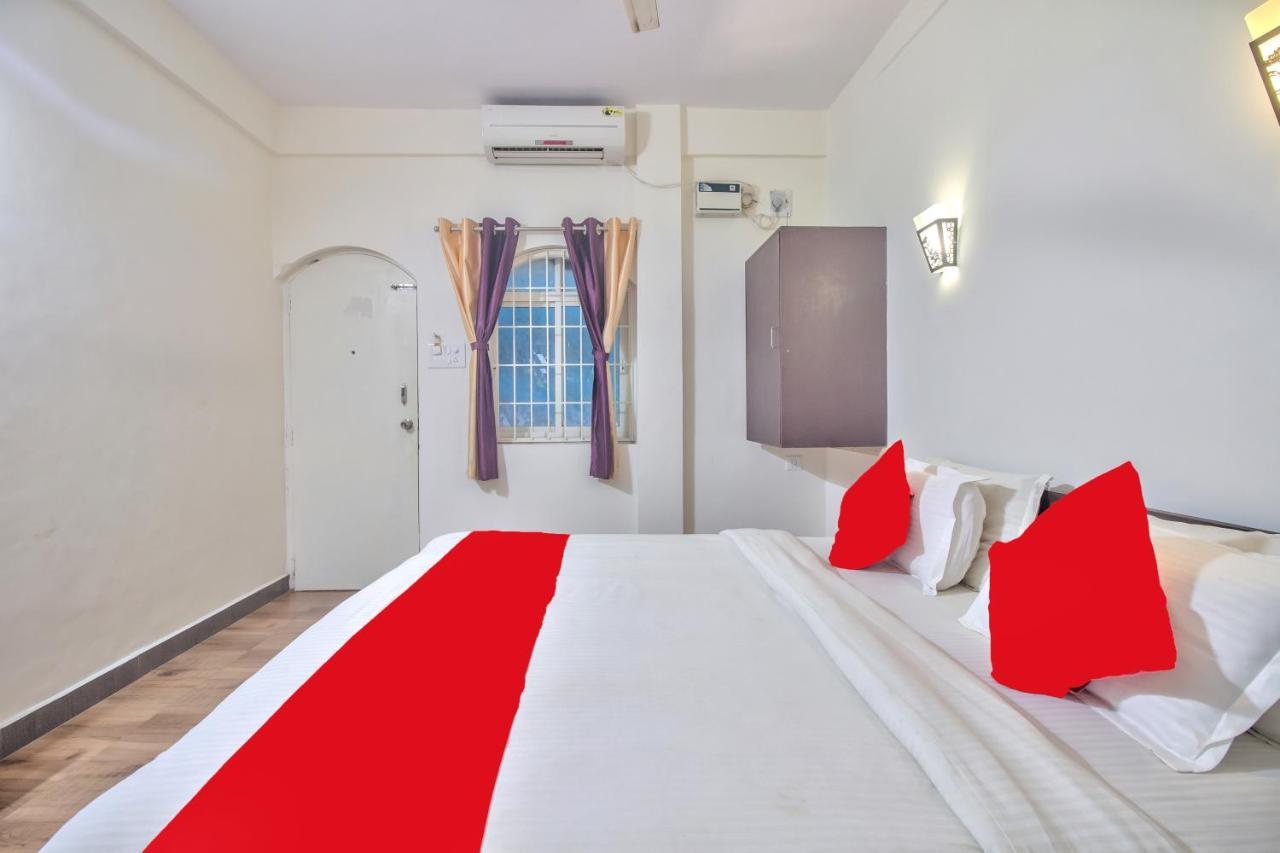 Hotel Walking 2 beach Calangute Buitenkant foto