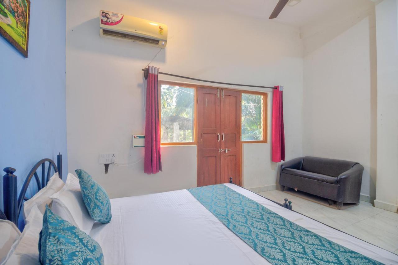 Hotel Walking 2 beach Calangute Buitenkant foto